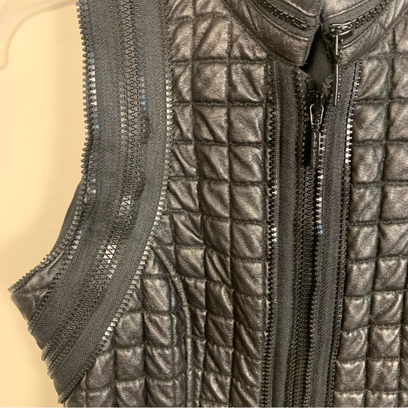 Javier Simorra Barcelona Vegan Faux Leather Quilted Zipper Track Detail Vest - Picture 13 of 14